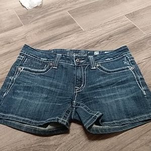 Miss Me Shorts
